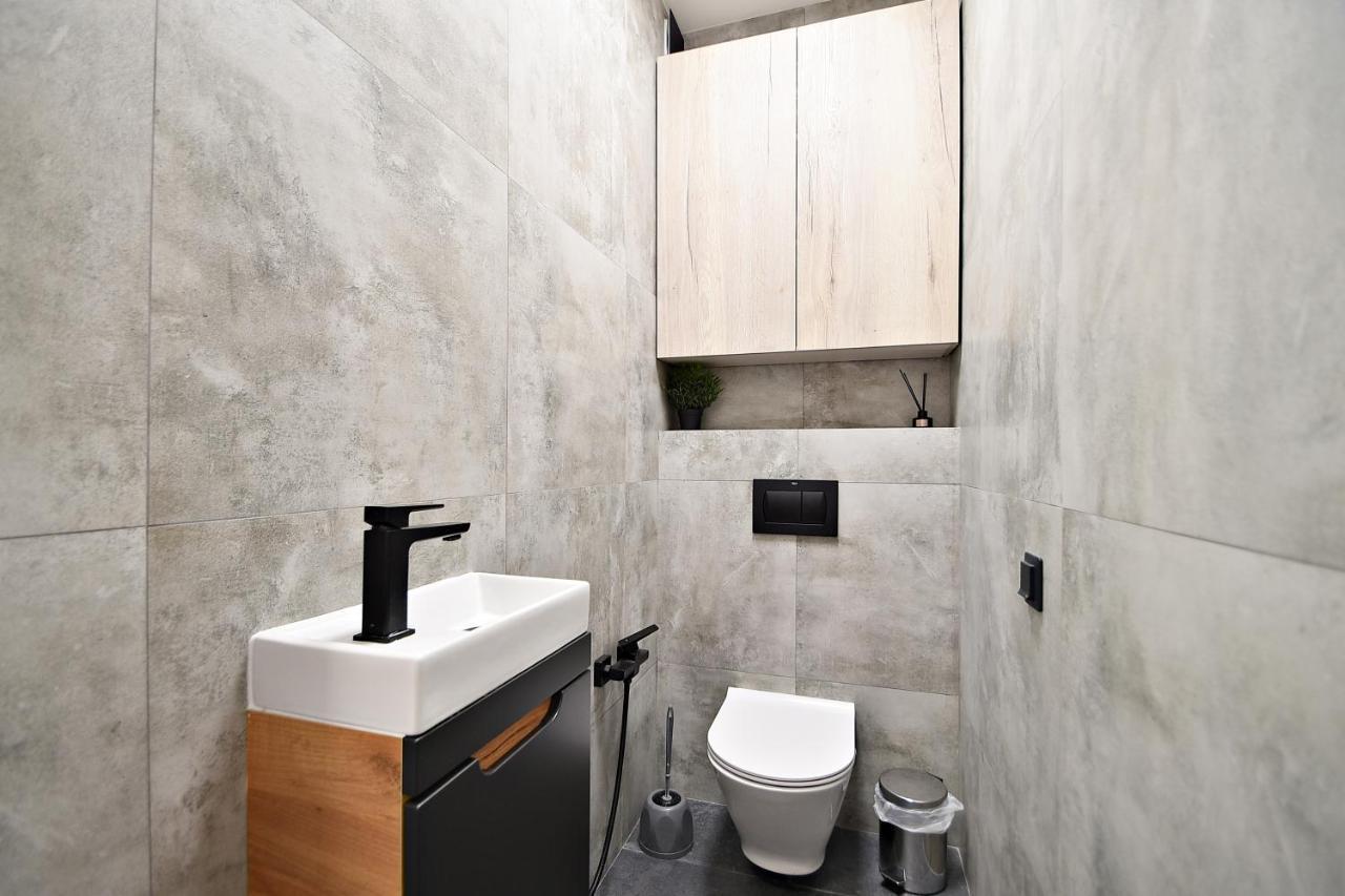 Wola Apartment Warszawa Eksteriør bilde